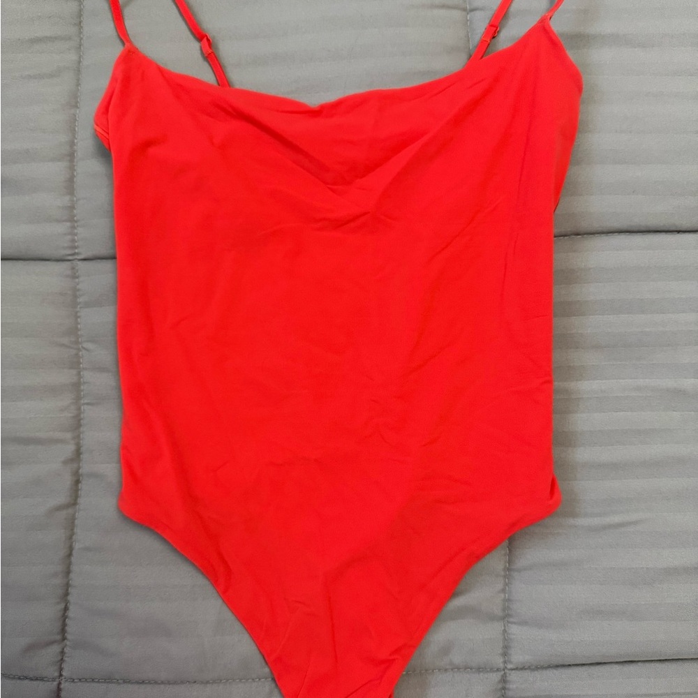 SKIMS Fits Everybody Cami Bodysuit Red Small
